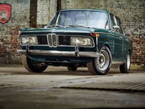 BMW 2000