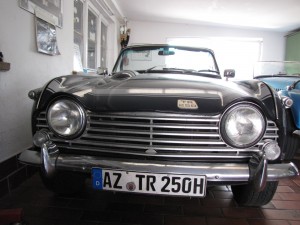 Triumph TR250